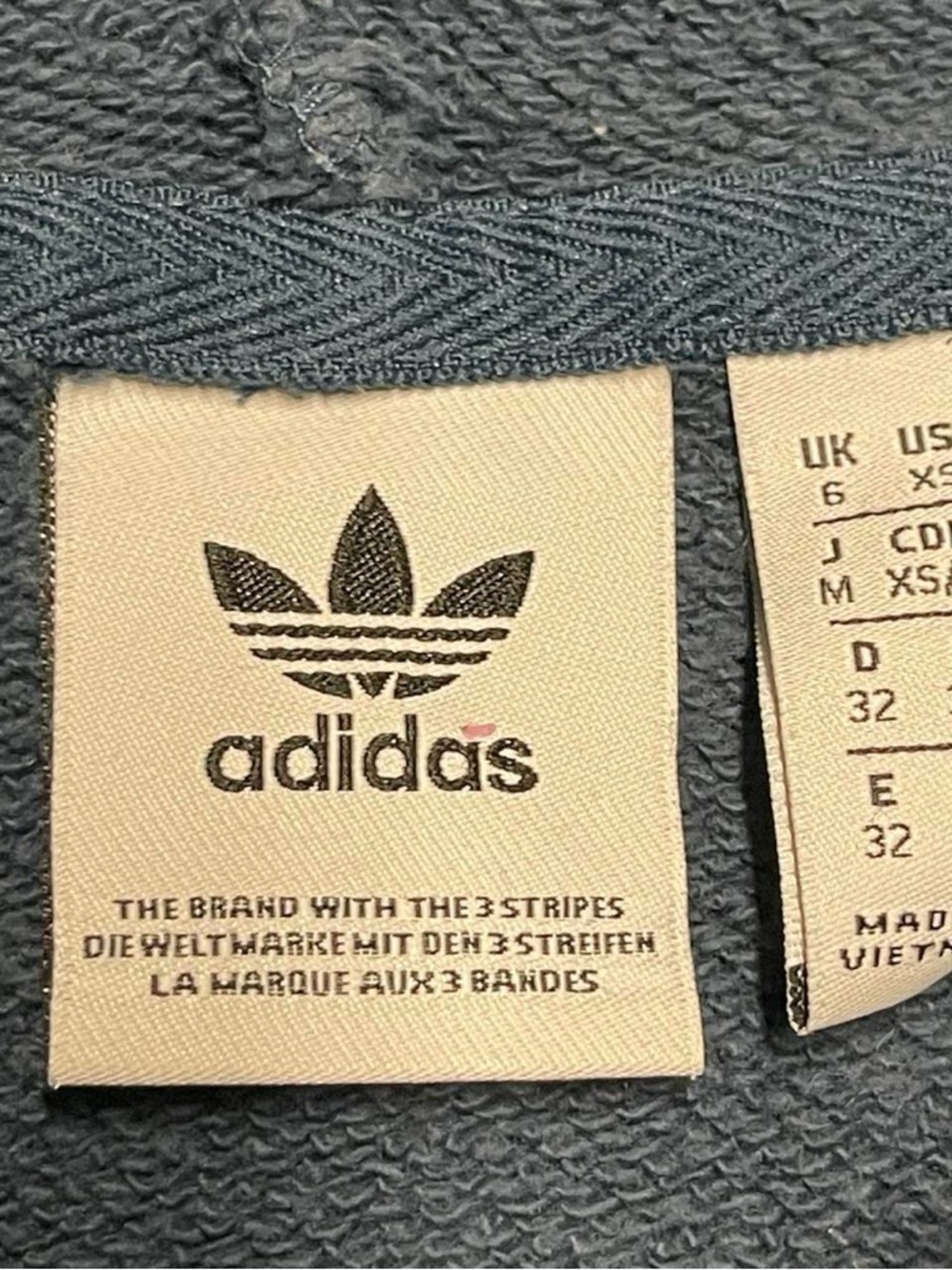Adidas Cropped Hoodie Womens Sz 6 Small Navy Blue Boxy Sweatshirt 3 Stripe Logo - Picture 4 of 8